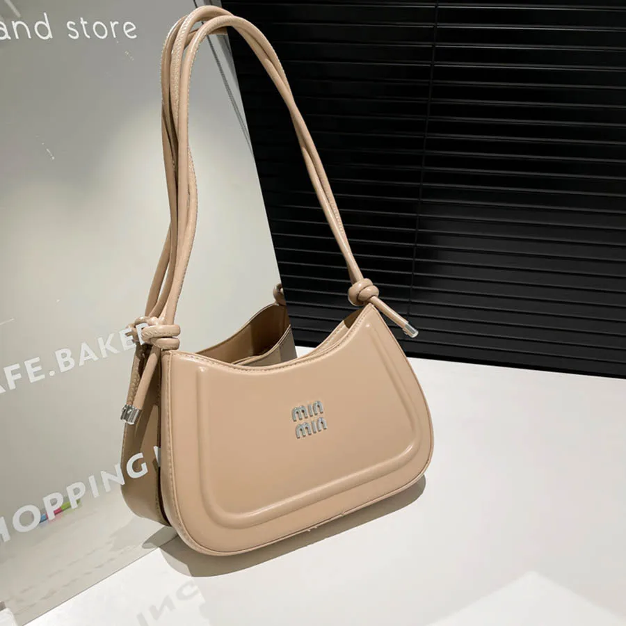 Korean Crescent Shoulder & Crossbody Bag – Minimal Fashion 2025 2