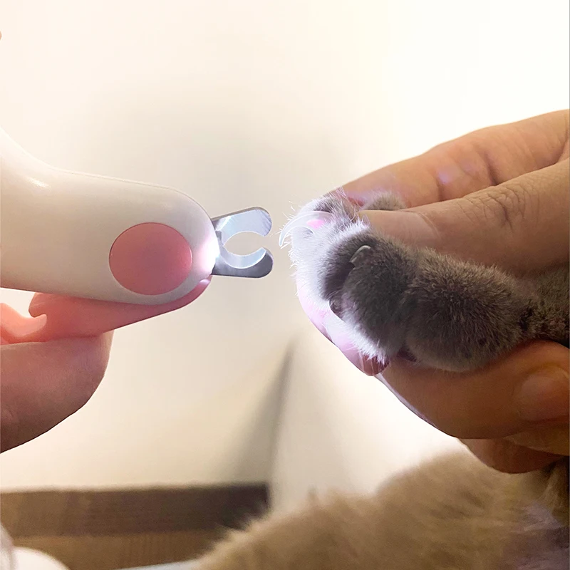LED Light Pet Nail Clippers for Dogs and Cats with Safety Lock 3