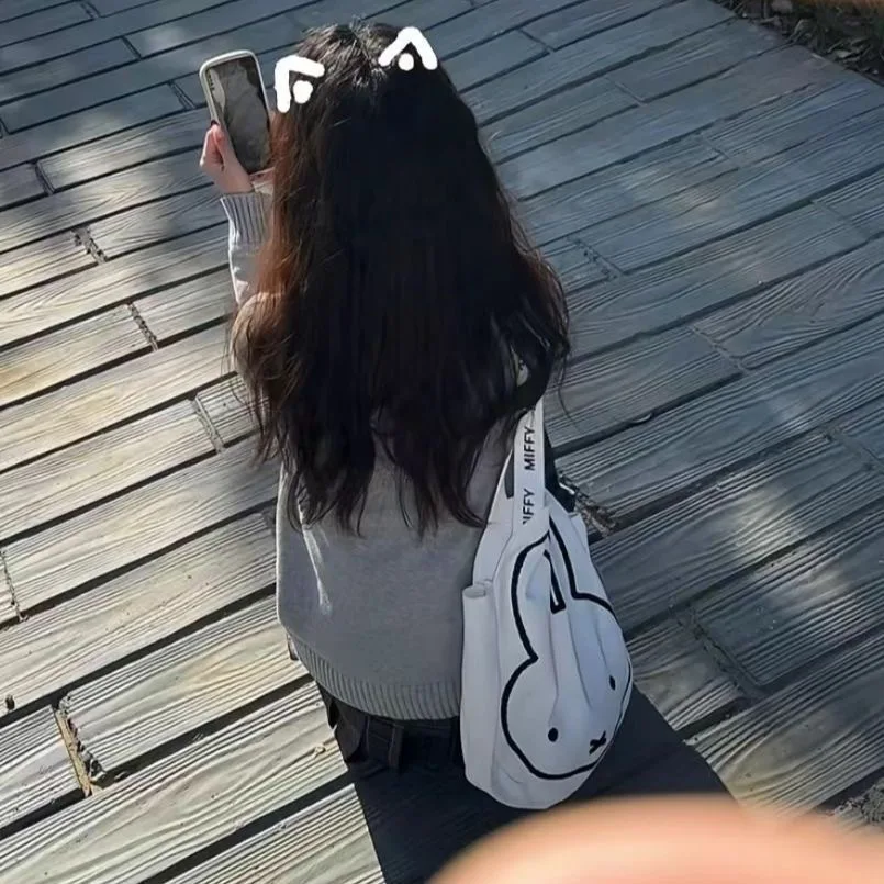 Miffy Large Canvas Shoulder Tote 2