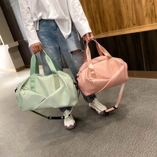 Smart Dry-Wet Gym Duffle Bag for Women on the Go 3